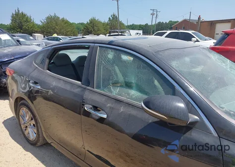 2016 Kia Optima Ex z USA, uszkodzony, nr VIN 5XXGU4L35GG067119